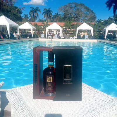 Ron H/C Unión.       ( Bot)