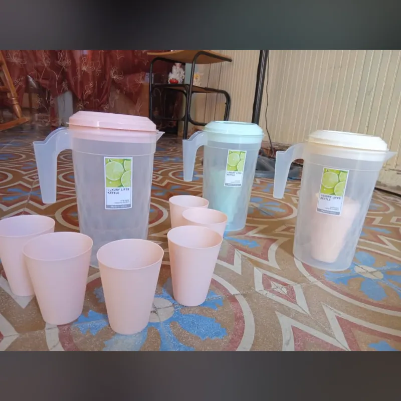 Set de jarra con vasos