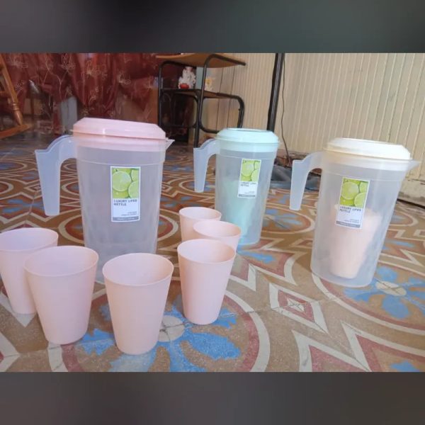 Set de jarra con vasos