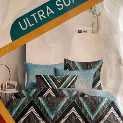 Juego de Edredones. ¡Trae 5 piezas, 1 edredón gordo, 2 fundas y  2 sábanas.