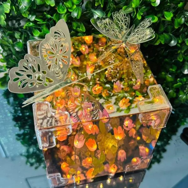 Cubo de tulipanes infinitos