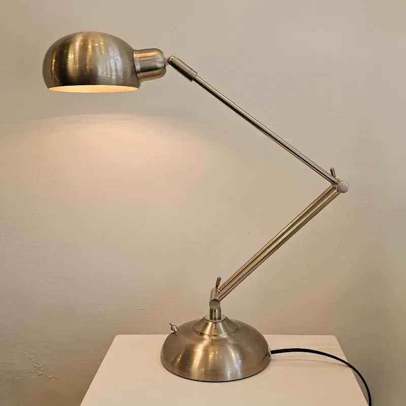 Luminaria de escritorio