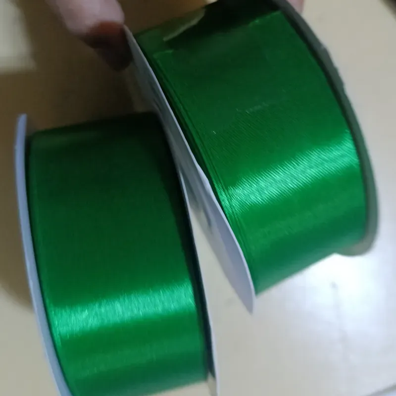 Cinta de satín de 4cm de ancho color verde 