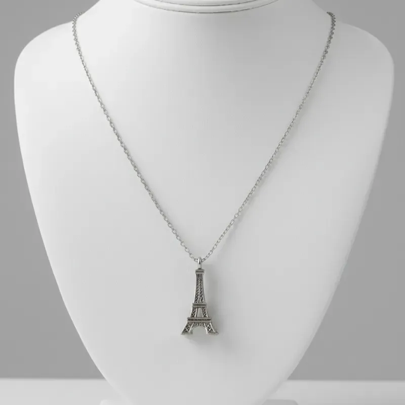 Cadena de acero inoxidable con torre de Eiffel
