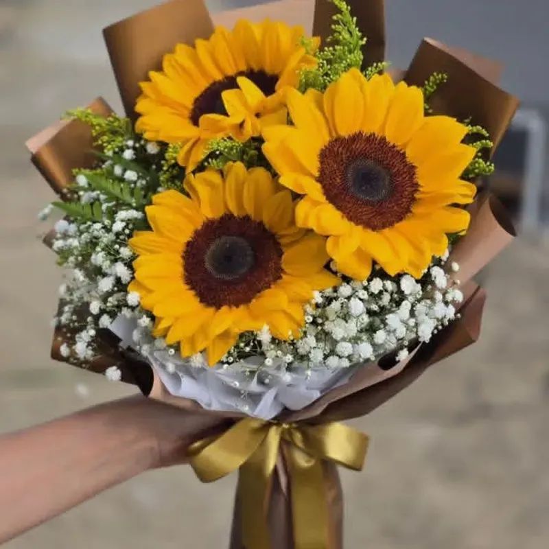 Ramo de Girasoles importados