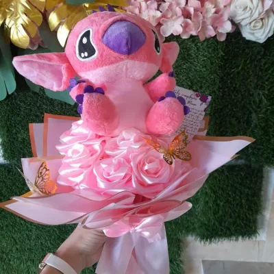 Ramo de 10 rosas con peluche