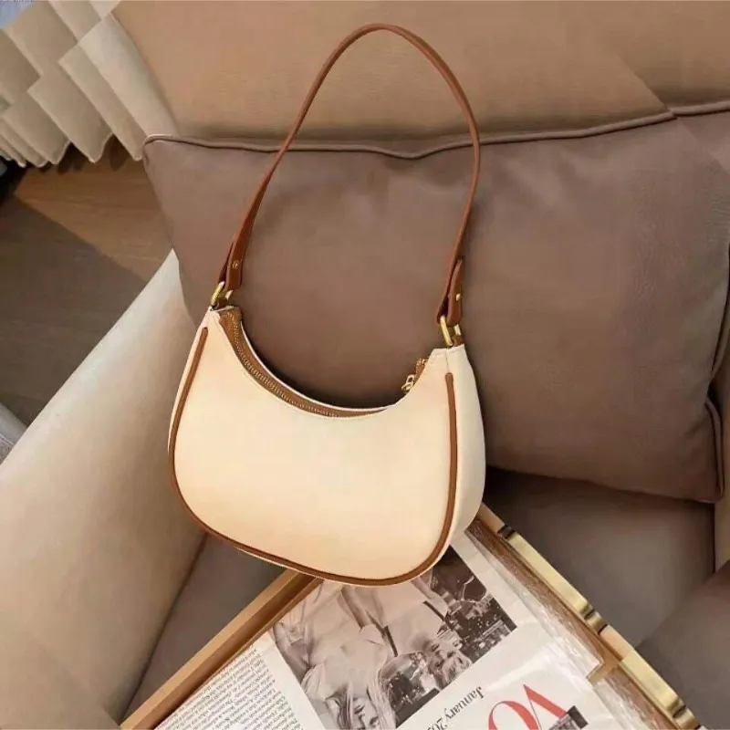 Cartera beige y carmelita