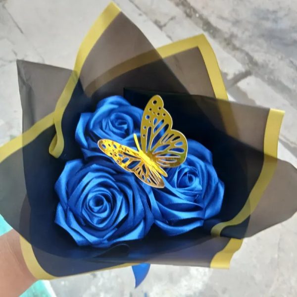 3 rosas