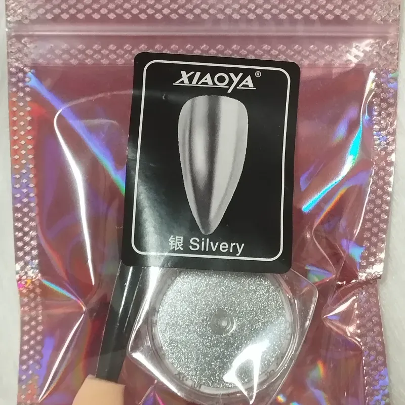 Efecto espejo plateado