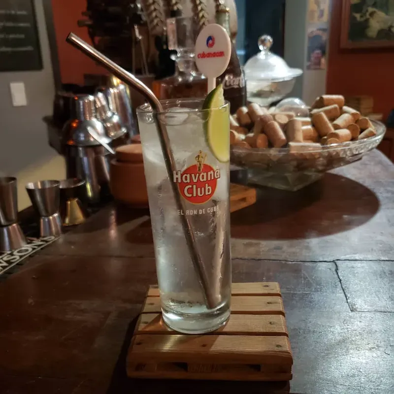Vodka Tonic