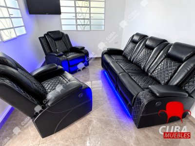 Juego de Sofas Reclinables Electricos 3 Plazas y 2 Butacas Cuero