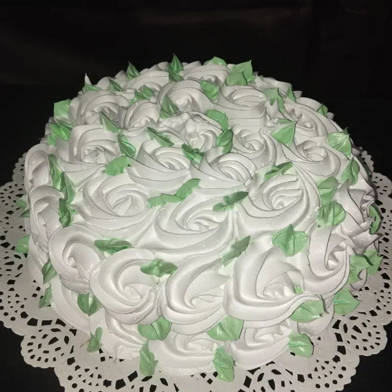 Cake de rosas blancas