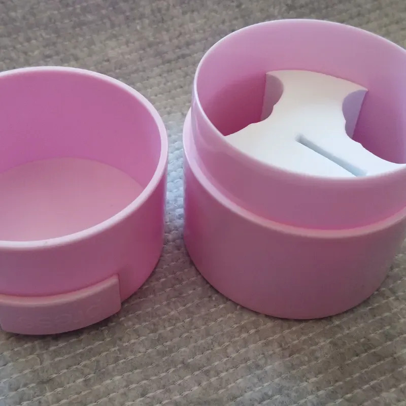 Contenedor para pegamento