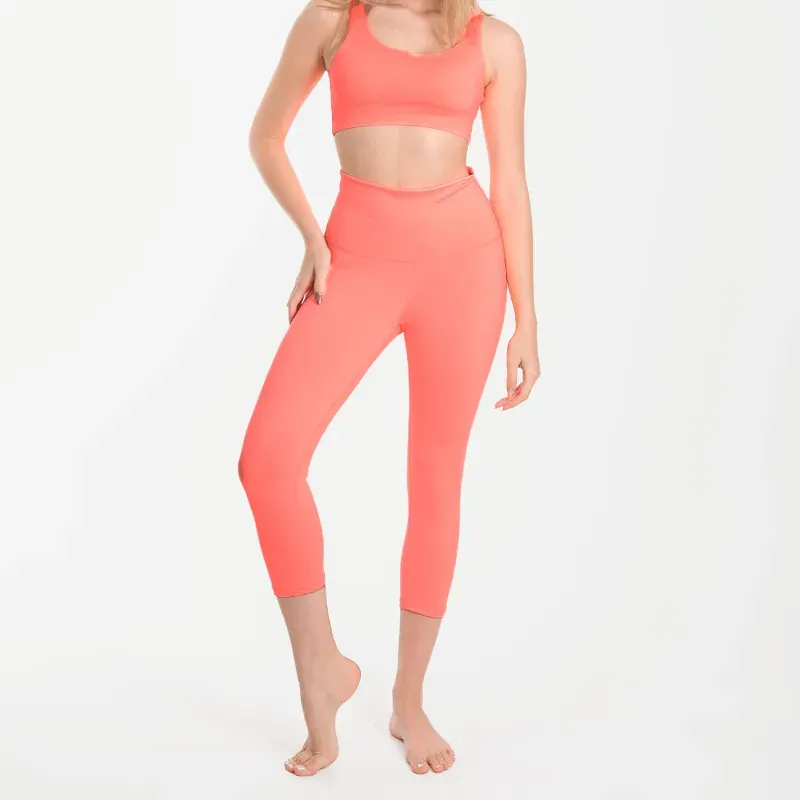 Set deportivo Anahí