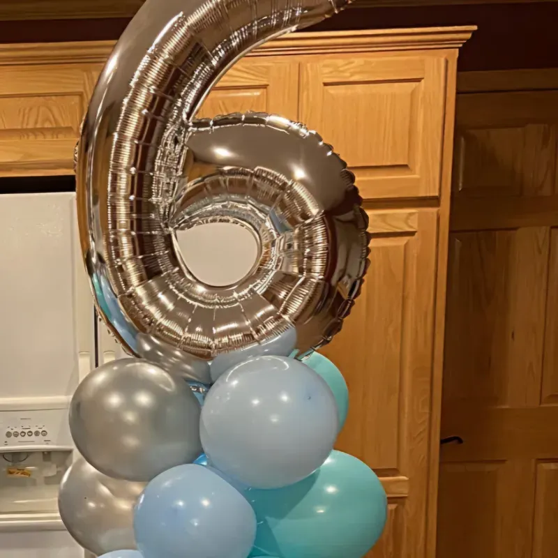 Torre de Globos con 1️⃣#