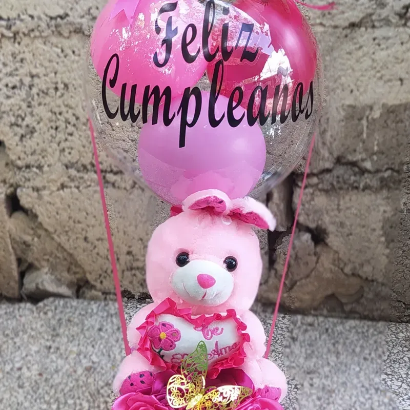 Caja con peluche