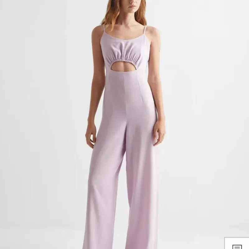 Mono enterizo violeta   marca mango