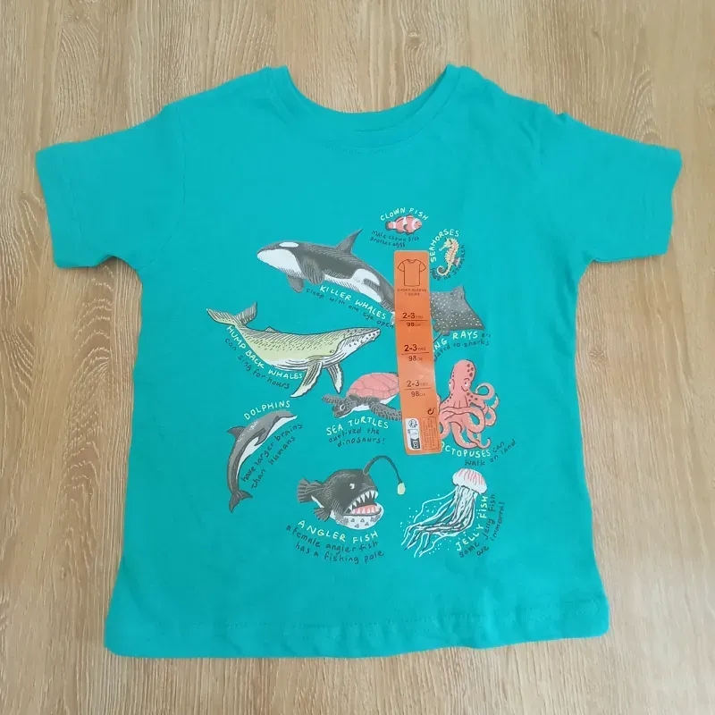 Pulóver con animales marinos