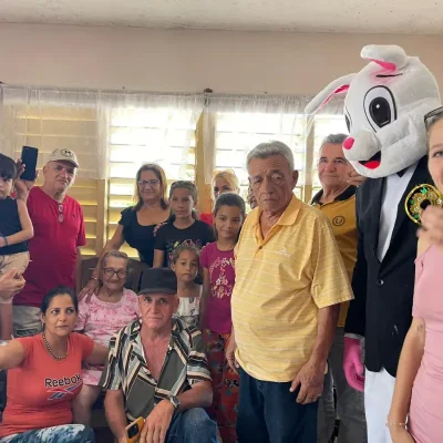 Cliente felices con sus entregas 