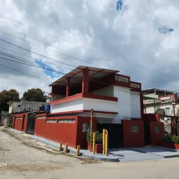 Venta/ Permuta  Casa ideal para negocios de renta