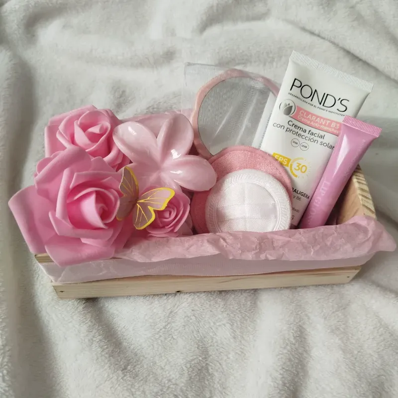 Caja de regalo Pink cottage ✨