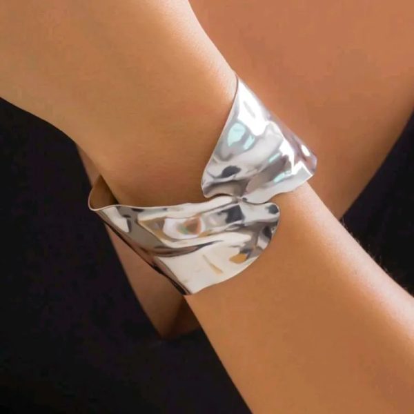 Pulsera plateada