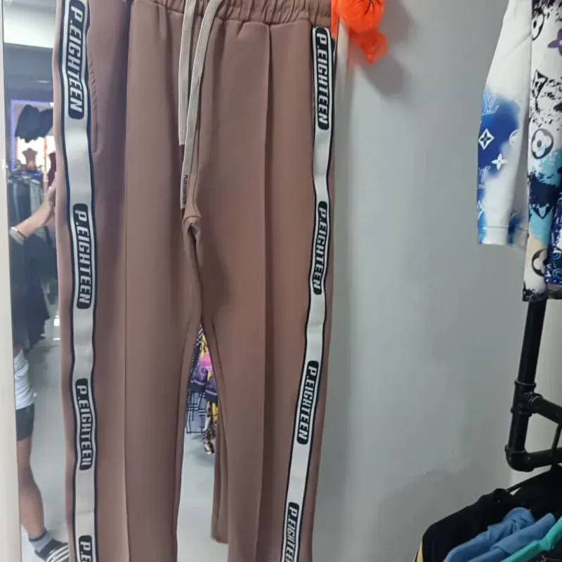 Pantalón de Felpa Carmelita