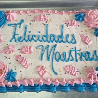 Rectangulares decorados con merengue