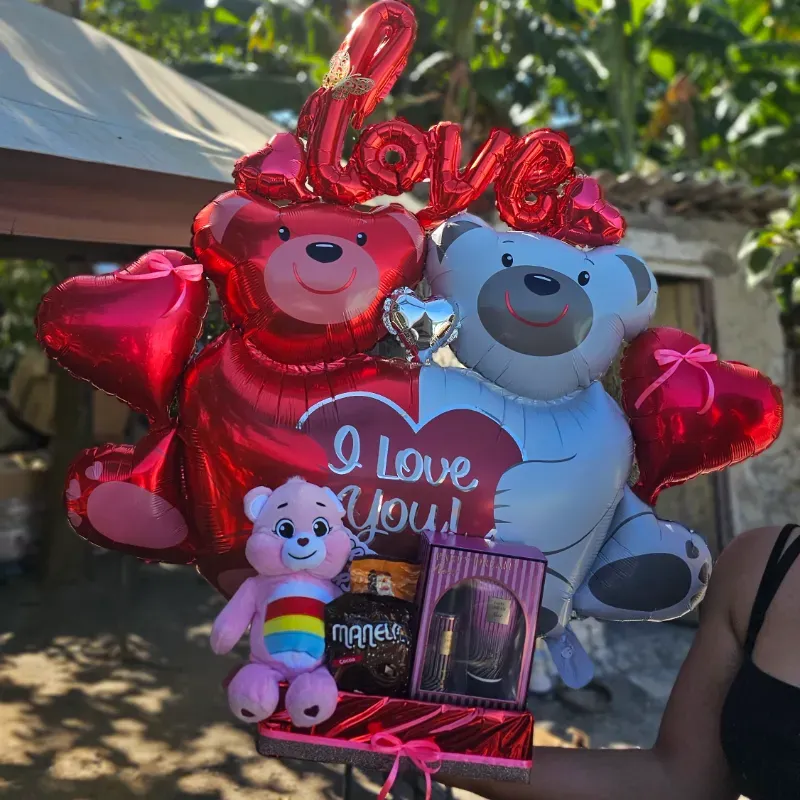 Caja Grande con osos de globo , peluche de osito del cariño y conjunto de perfume