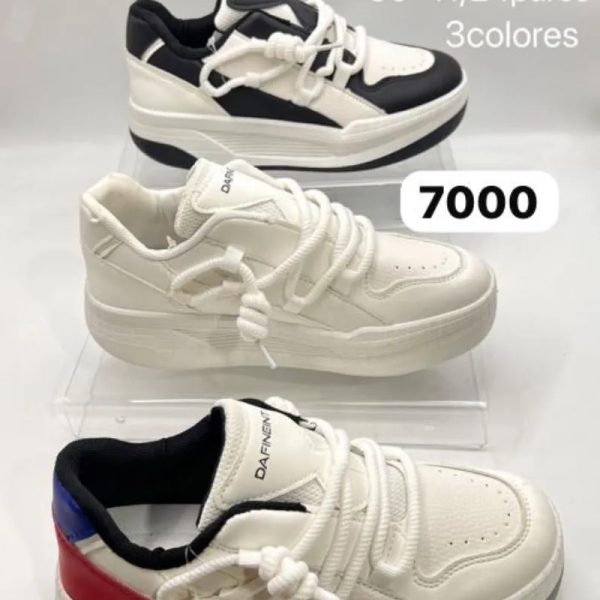 Tenis