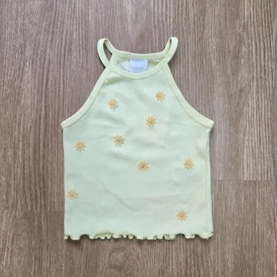 Blusa Amarilla de canalè con Flores