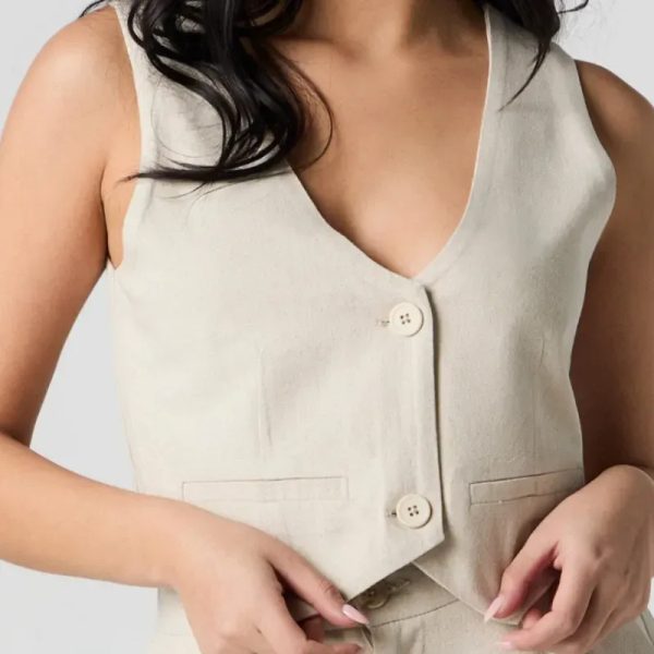 Chaleco beige de lino elegante