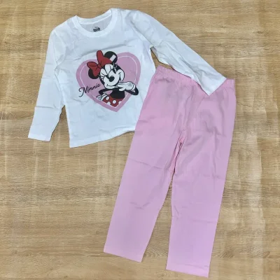Pijama de Minnie Mouse color blanco y rosado