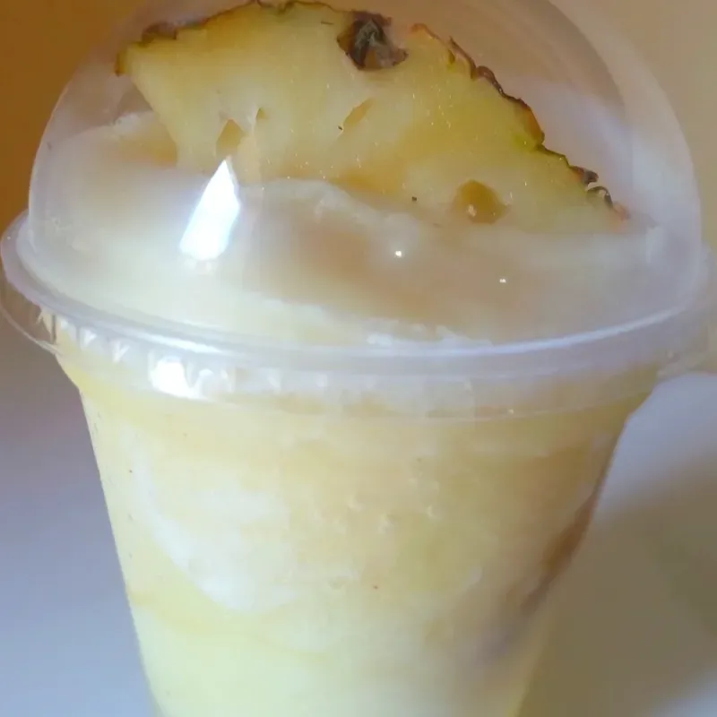  FRAPPÉ DE PIÑA