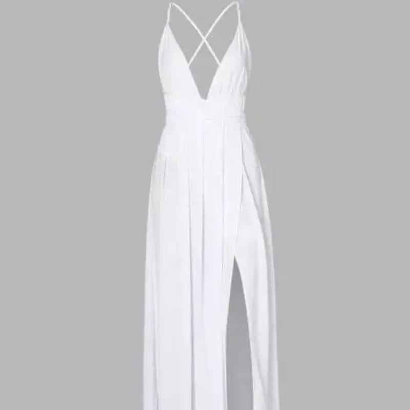 Vestido cruzado en espalda con abertura