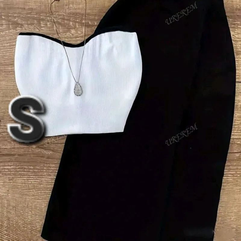 Conjunto de Saya y Top sin Manga