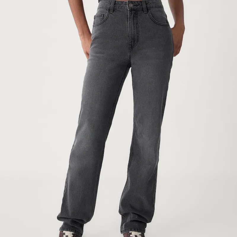 Pantalón Comfort Straight