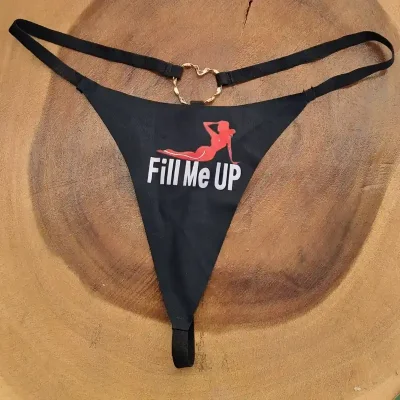 Tangas con herraje de corazón