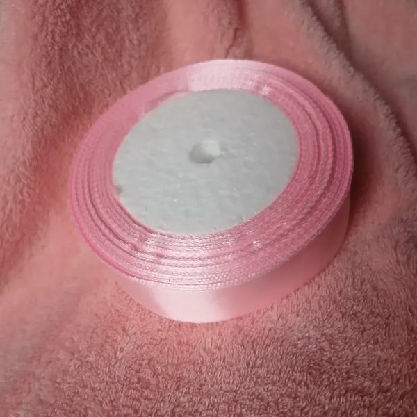 Cinta de satín rosado claro 2.5 cm