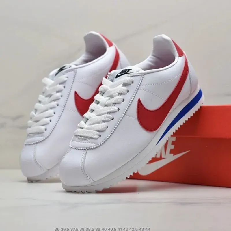 Nike Cortés Blancos Rojos y Azules