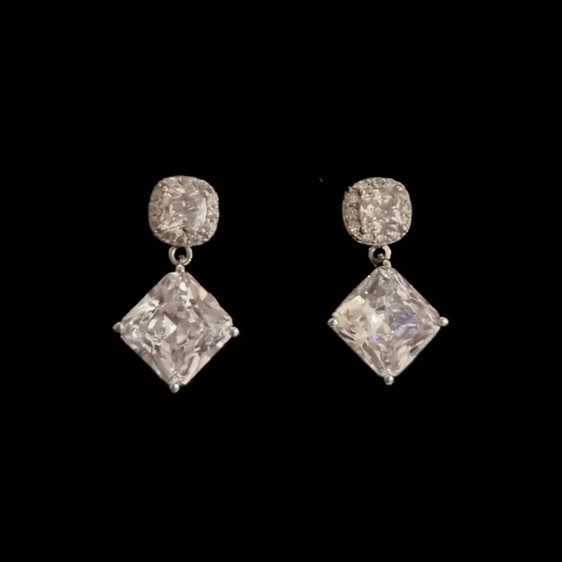 Aretes 315