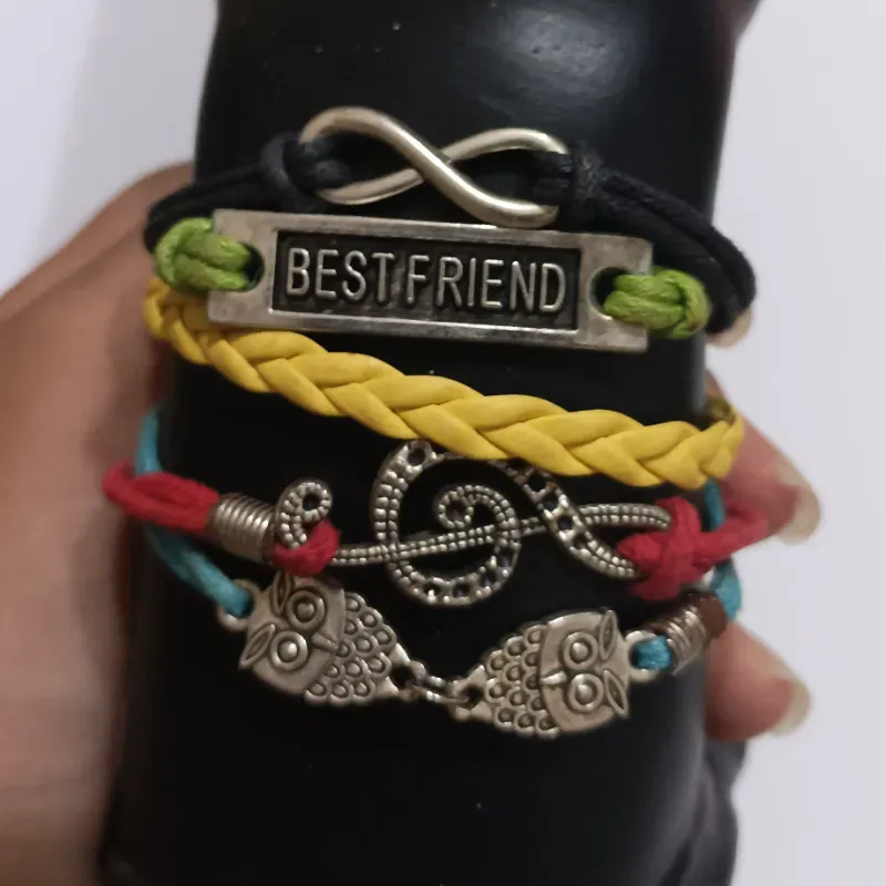 Pulsera combinada de colores