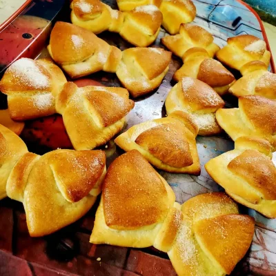 Lacitos de leche y mantequilla