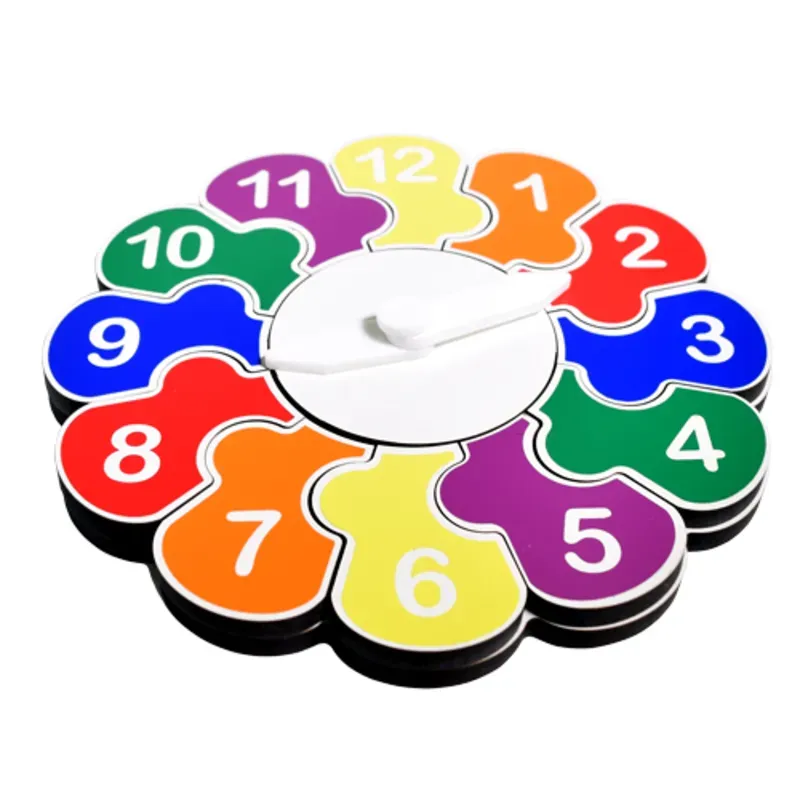 Juego de encastre Reloj en  madera.