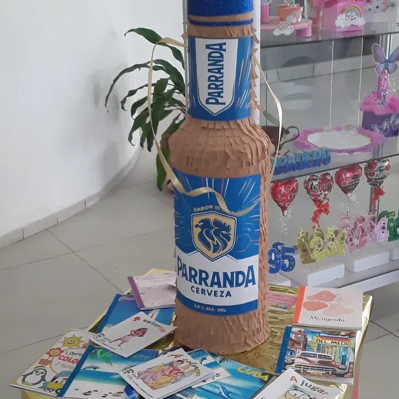 Piñata Botella de cerveza