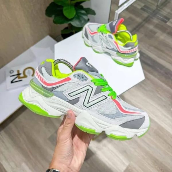 New Balance 9060