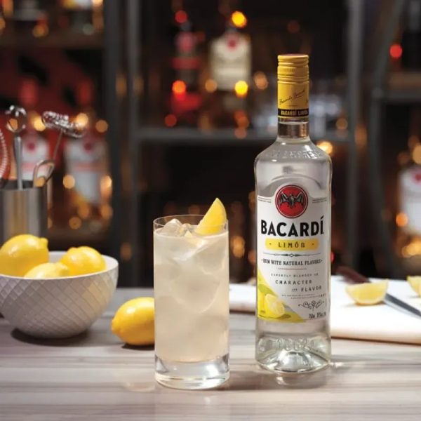 RON BACARDÍ LIMÓN CON ENERGIZANTES
