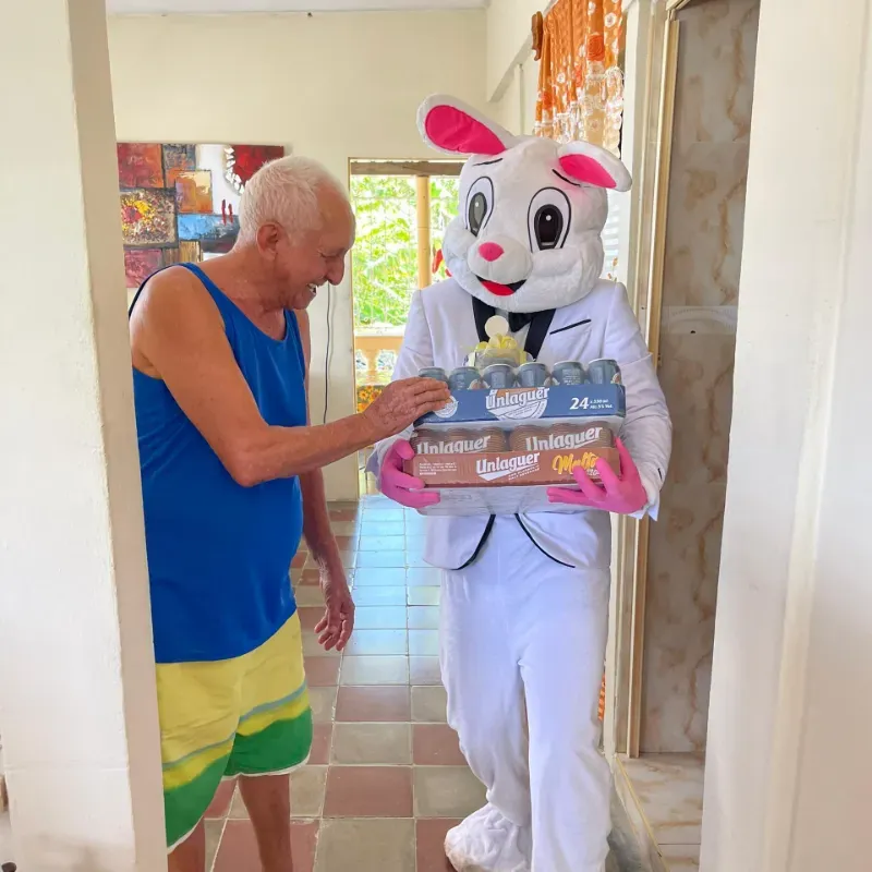 Cliente felices con sus entregas 