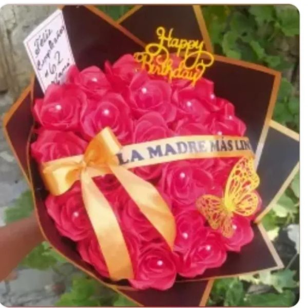 Ramo de rosas eternas