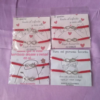 Pulseras tejidas infinito rojo